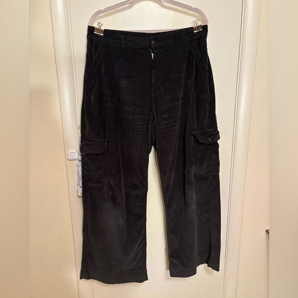 American Eagle Outfitters Pants - American Eagle Curvy Super High Rise Baggy Wide Leg corduroy pants